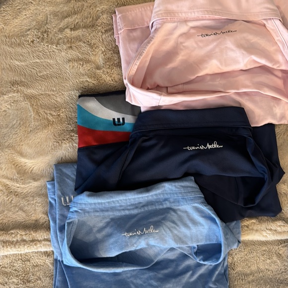 Travis Mathew Golf Shirt / Golf Polo in Pink Blue and Navy Size XL and Large LOT - Picture 3 of 7